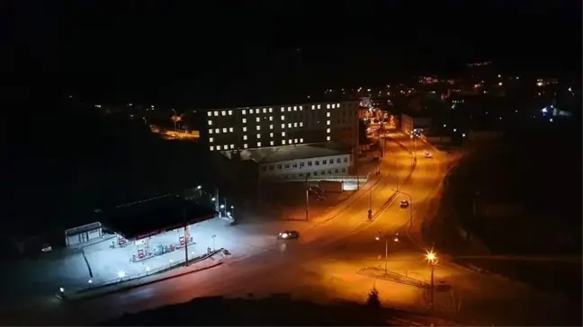 KYK binasına gece yazılan Emet yazısı ilgi gördü