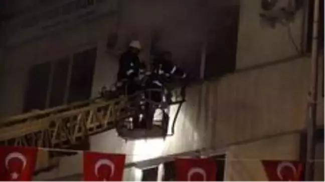 Isparta'da gece saatlerinde korkutan yangın