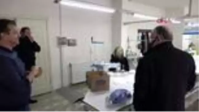 KONYA 30 gönüllü belediyenin atölyesinde maske üretiyor