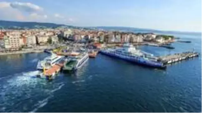 Bozcaada feribot seferleri 1 güne indirildi