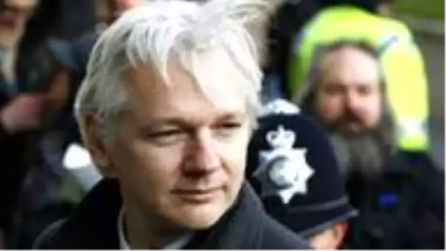 Julian Assange'ın partneri: Hapishanede koronavirüs salgını var, Assange'ın hayatı tehlikede
