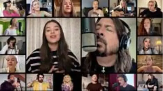 Times Like These: BBC'nin yıldızlarla kaydettiği Foo Fighters şarkısı bir numaraya yükseldi