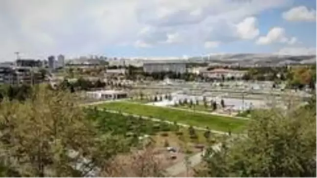 Hain saldırı sonrasında yıkılmıştı o yer Millet Bahçesine dönüştü
