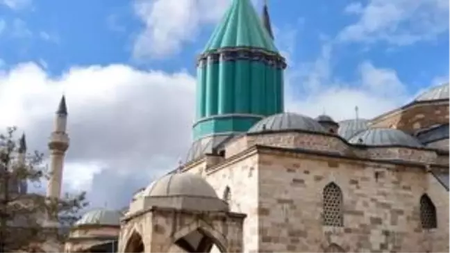 Mevlana'nın dergahında koronavirüs sessizliği