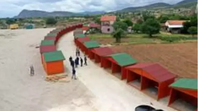 Son dakika... Lavanta kokulu köy yeni sezona hazırlanıyor