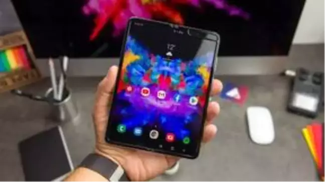 Samsung Galaxy Fold 2 Stok Sorunları Yaşayabilir