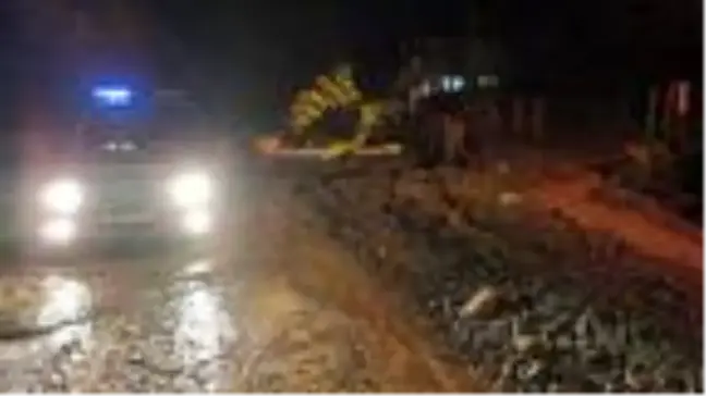 Bartın'da sağanak taşkınlara neden oldu, sele kapılan 6 büyükbaş öldü