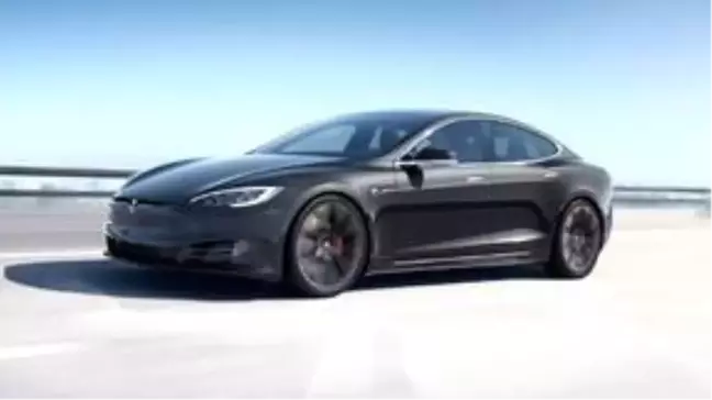 Tesla Model S Menzil Rekoru Kırdı