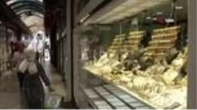 Takı takmak isteyenlerin yeni gözdesi yarım gram altın