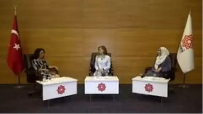 Karesi Belediyesi'nden halk sağlığı için e-konferans serisi