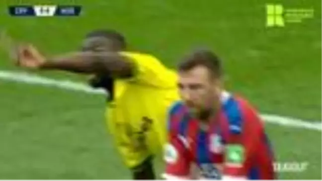 Crystal Palace Norwich'i İki Golle Geçiyor