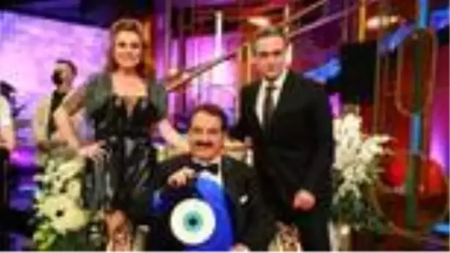 14 Kasım Cumartesi reyting sonuçları ne oldu? İbo Show reytinglerde kaçıncı oldu?