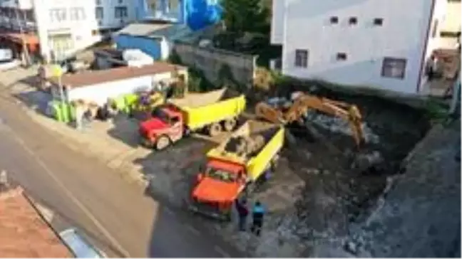 Bahçecik Semt Meydanı'nda çalışmalara başlandı
