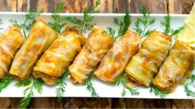 Zeytinyağlı lahana sarma tarifi nasıl yapılır? MasterChef yemek tarifleri: Zeytinyağlı lahana sarma tarifi! En lezzetli, pratik Zeytinyağlı lahana sar