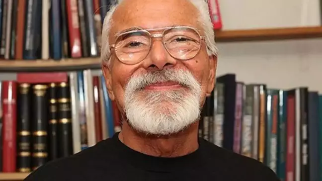 Emre Kongar kimdir? Emre Kongar kaç yaşında, nereli? Emre Kongar hayatı ve biyografisi
