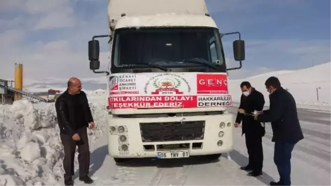 İstanbul'dan Yüksekova'ya iyilik TIR'ı