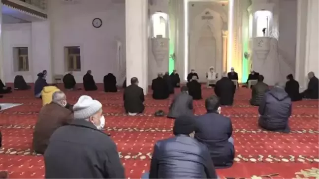 DİYARBAKIR - Regaip Kandili dualarla idrak edildi
