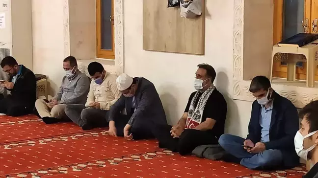 Mardin'de vatandaşlar Mescid-i Aksa için duada buluştu