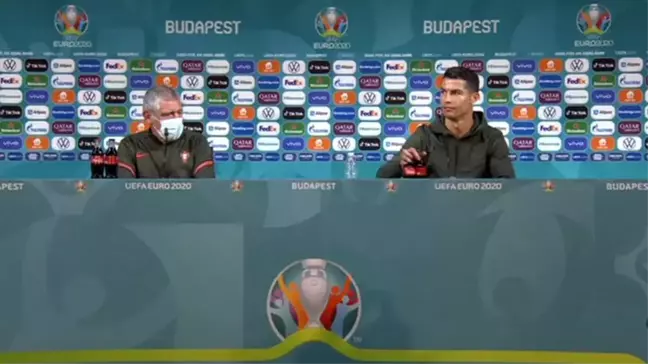 Ronaldo Coca-Cola şişelerini masadan aldı, şirketin hisseleri düştü