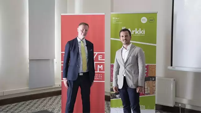 Türkiye Tasarım Vakfı, Finlandiya temelli