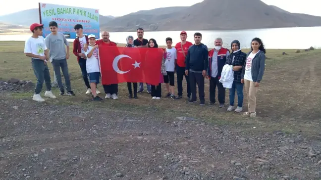 Ağrılı öğrenciler Balık Gölü'nde izci kampına katıldı