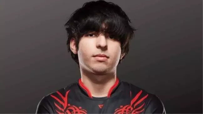 VFŞL Yaz Mevsimi yarı final serisine NASR Esports oyuncusu
