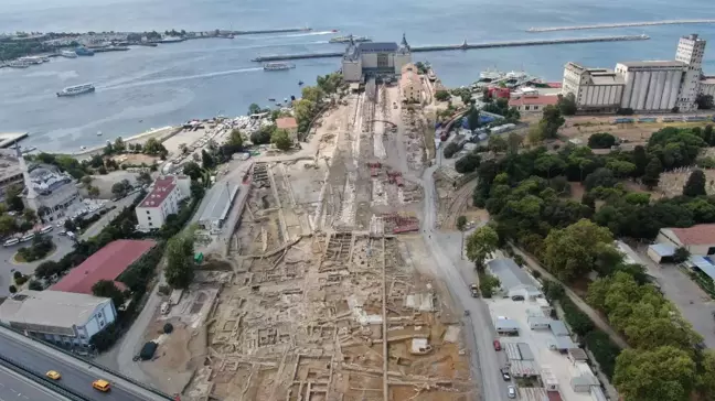 Haydarpaşa Garı çevresindeki kazılarda tarihi yapılar gün yüzüne çıkmaya devam ediyor