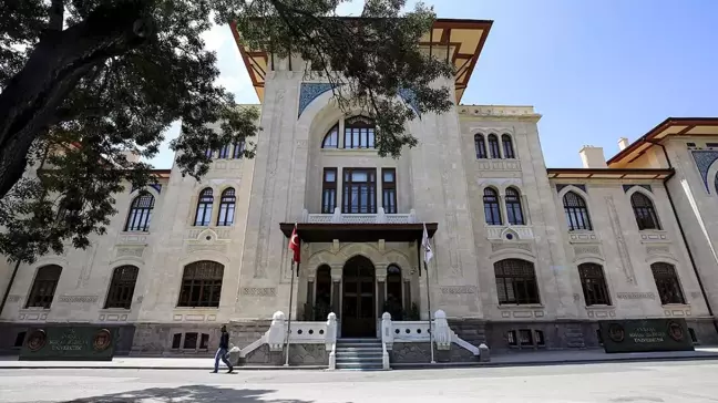 Valiliklere girişte PCR testi mecburi mi?