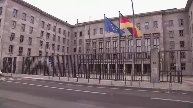Almanya'da savcılıktan Federal Maliye Bakanlığı ve Adalet Bakanlığı'na baskın