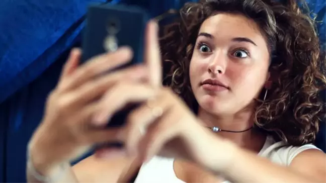 Facebook, Instagram'ın gençlerin ruh sağlığını olumsuz etkilediğine dair araştırmasını gizlemekle suçlanıyor