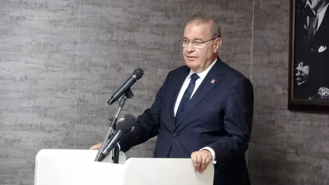CHP Genel Başkan Yardımcısı Faik Öztrak, Ereğli'de Ekonomi Masası'nda konuştu