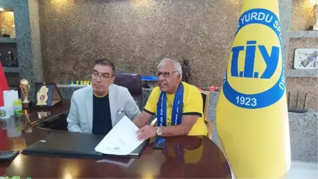Tarsus İdmanyurdu'nda yeni teknik direktör Hüseyin Kalpar oldu