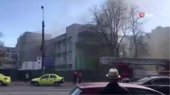 Romanya'da korona hastanesinde yangın: 9 ölü