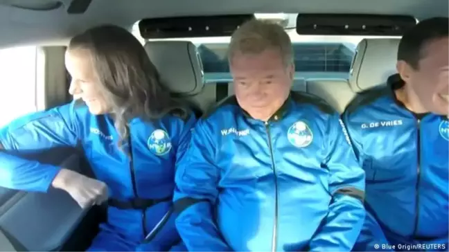 Kaptan Kirk'ü oynayan Shatner uzay yolculuğu yaptı