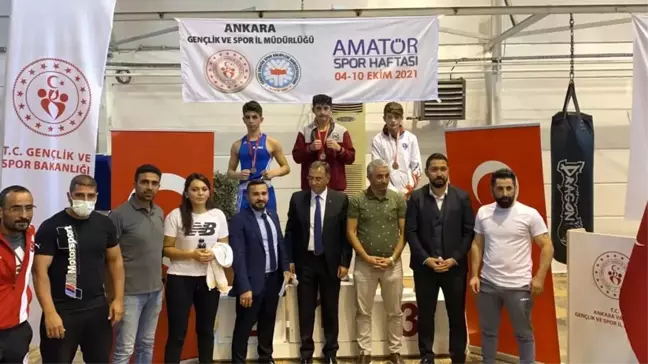 Demir yumruklar Mamak'ı gururlandırdı
