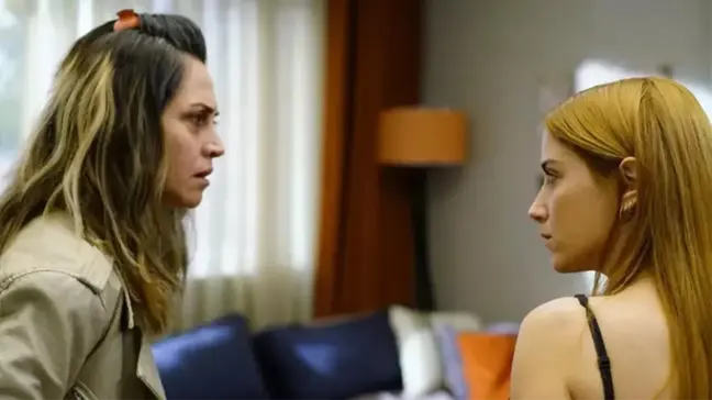 Misafir Nazan kimdir? Misafir Gece'nin annesi gerçek adı ne? Selen Öztürk kimdir, kaç yaşında? Selen Öztürk'ün oynadığı dizi ve filmler