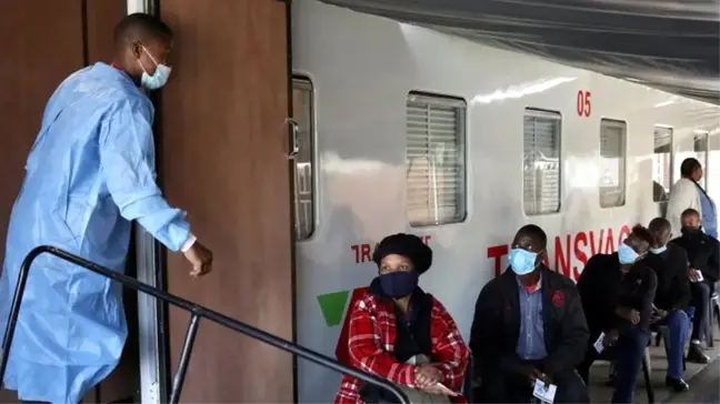İtalya'nın ilk Omicron vakası: 'Semptomlarım hafif, aşı mükemmel sonuç verdi'