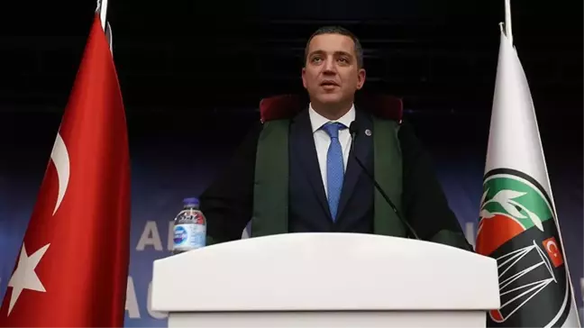 Erinç Sağkan kimdir? Barolar Birliği yeni başkanı Erinç Sağkan kaç yaşında, nereli? Erinç Sağkan hayatı ve biyografisi!