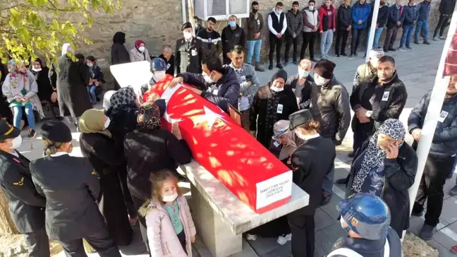 Afyonkarahisar'ın o ilçesinde 9 gün içinde 2 asker acısı birden yaşandı
