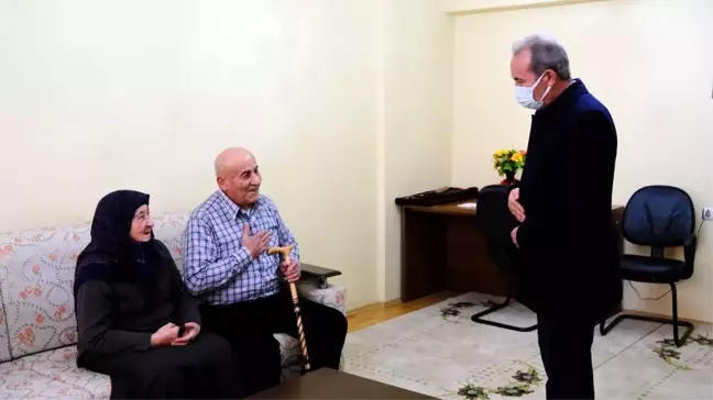 Hayırsever Çiftten Üniversitemize Bağış