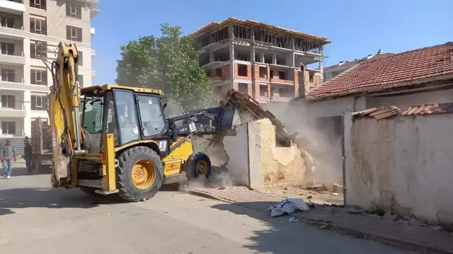 Karatay'da kentsel dönüşüm çalışmaları başarıyla devam ediyor