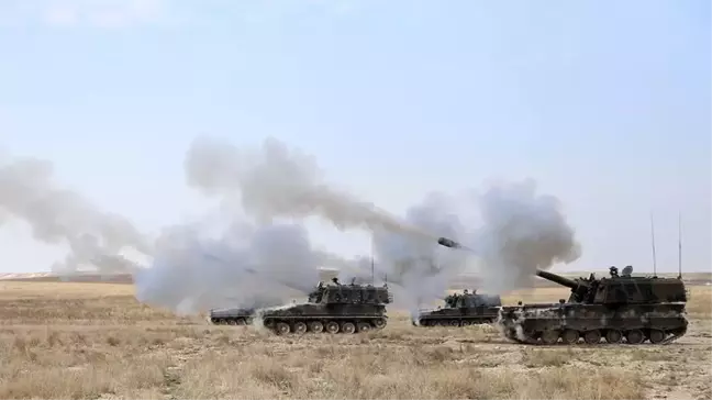 Topçu Marşı sözleri! Topçu Marşı dinle! Topçu zafer marşı sözleri nelerdir?