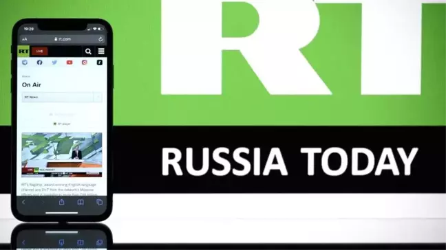Almanya'nın Russia Today'in, Moskova da Deutsche Welle'nin yayınlarını durdurdu