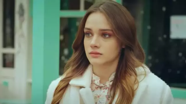 Kara Tahta Irmak kimdir? TRT 1 Kara Tahta Irmak gerçek adı ne? Kara Tahta dizisi
