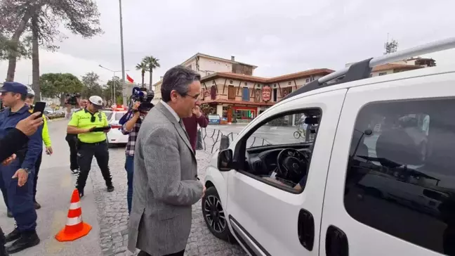 Kuşadası'nda Emniyet Kemeri uygulaması yapıldı