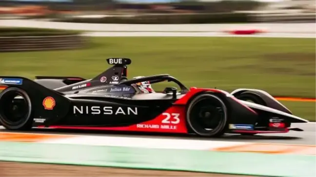 Formula 1 tarihi baştan yazılacak: Elektrikli motor devri başlıyor!