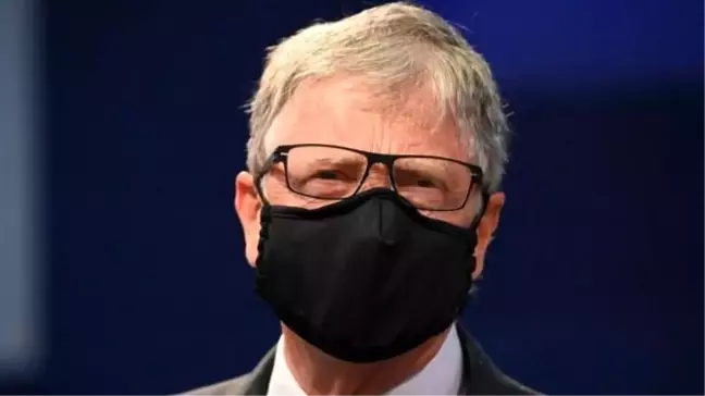 Bill Gates'in COVID-19 testi pozitif çıktı!