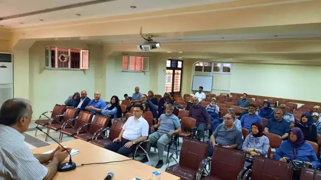 Hacı adaylarına eğitim semineri başladı