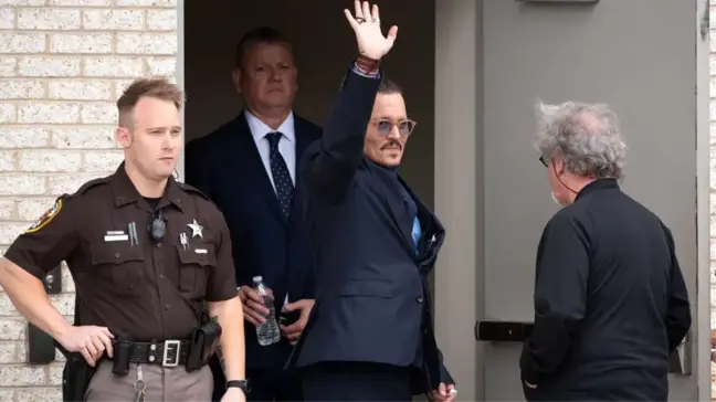 Johnny Depp - Amber Heard davası: İngiltere'deki davayı kaybeden Depp, ABD'deki davayı nasıl kazandı?