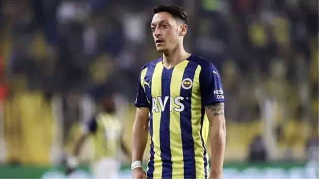 Mesut Özil neden kadro dışı kaldı? Fenerbahçe'de Mesut Özil neden oynamıyordu?